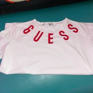 Guess tshirt